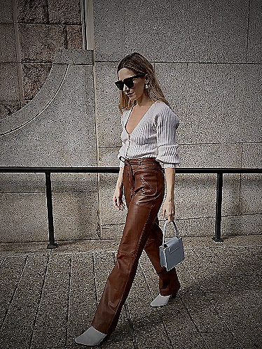 Brown leather pants outfit