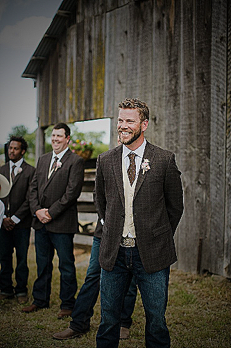 Rustic Look for Blazer with Jeans for Wedding