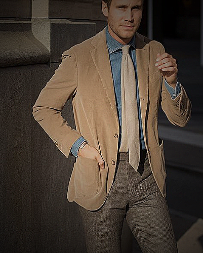 Khaki corduroy blazer with jeans and button-up shirt - what to wear for thanksgiving men