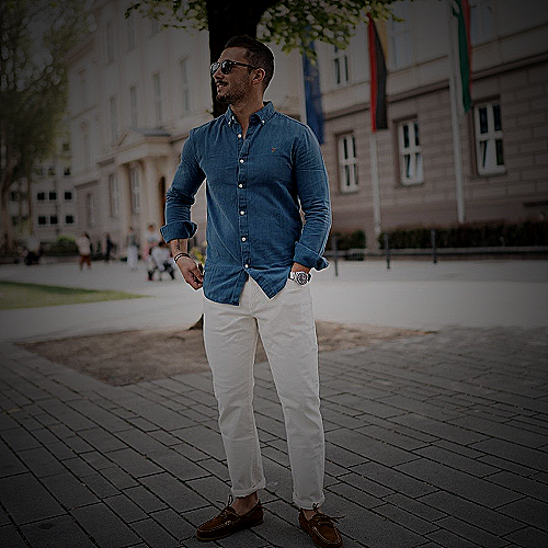 Man wearing khaki chinos with dress shoes - what to wear with light wash jeans men's