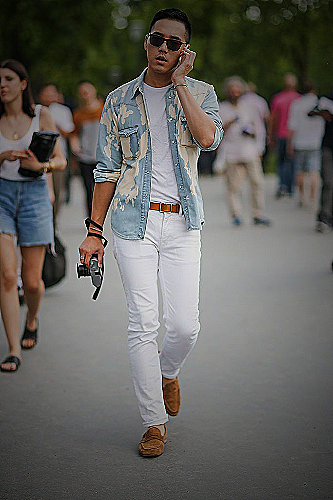 Plus Size Men in White Jeans - how to wear white jeans men