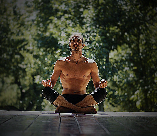 Men doing Yoga - how to be a challenge to men